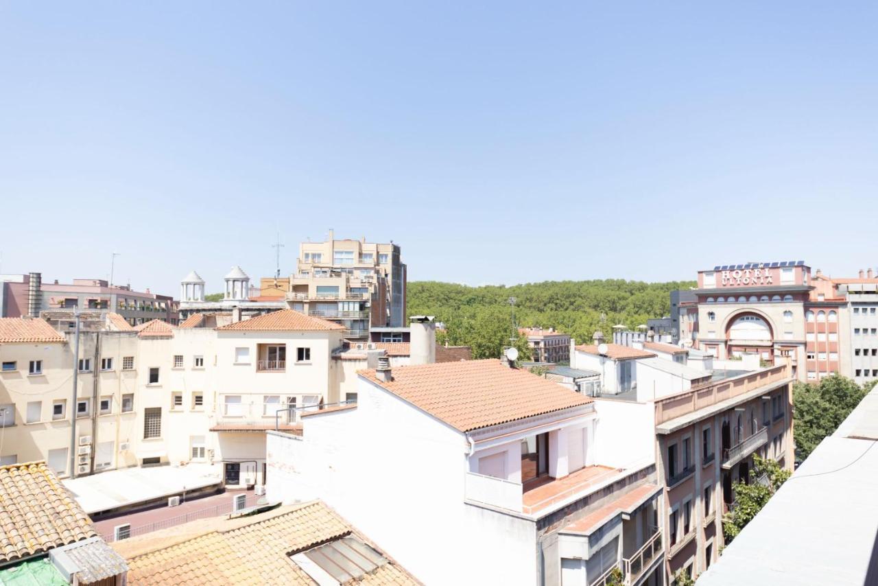 Bravissimo Eiximenis, With Beautiful Terrace And Views Apartment Girona Bagian luar foto